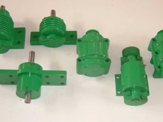 vibratori per blocchiere semoventi